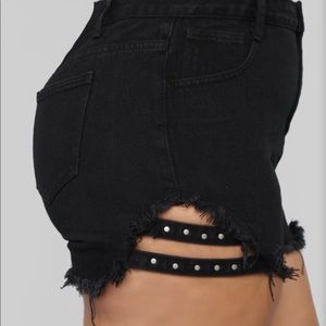 After Dark Denim Short - Black